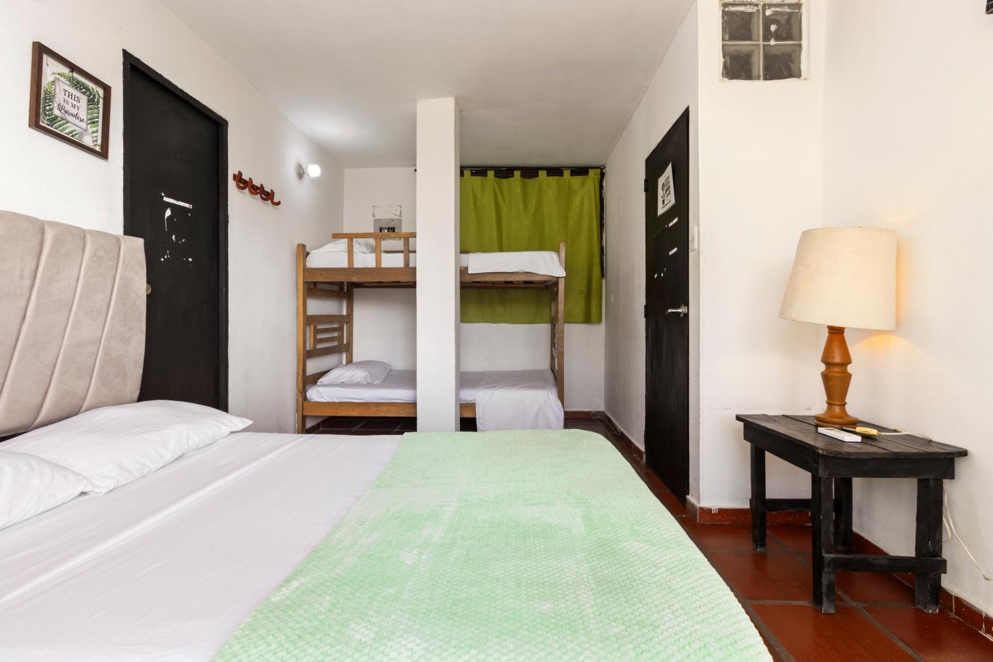 Hotel Mirador De Таганга Экстерьер фото