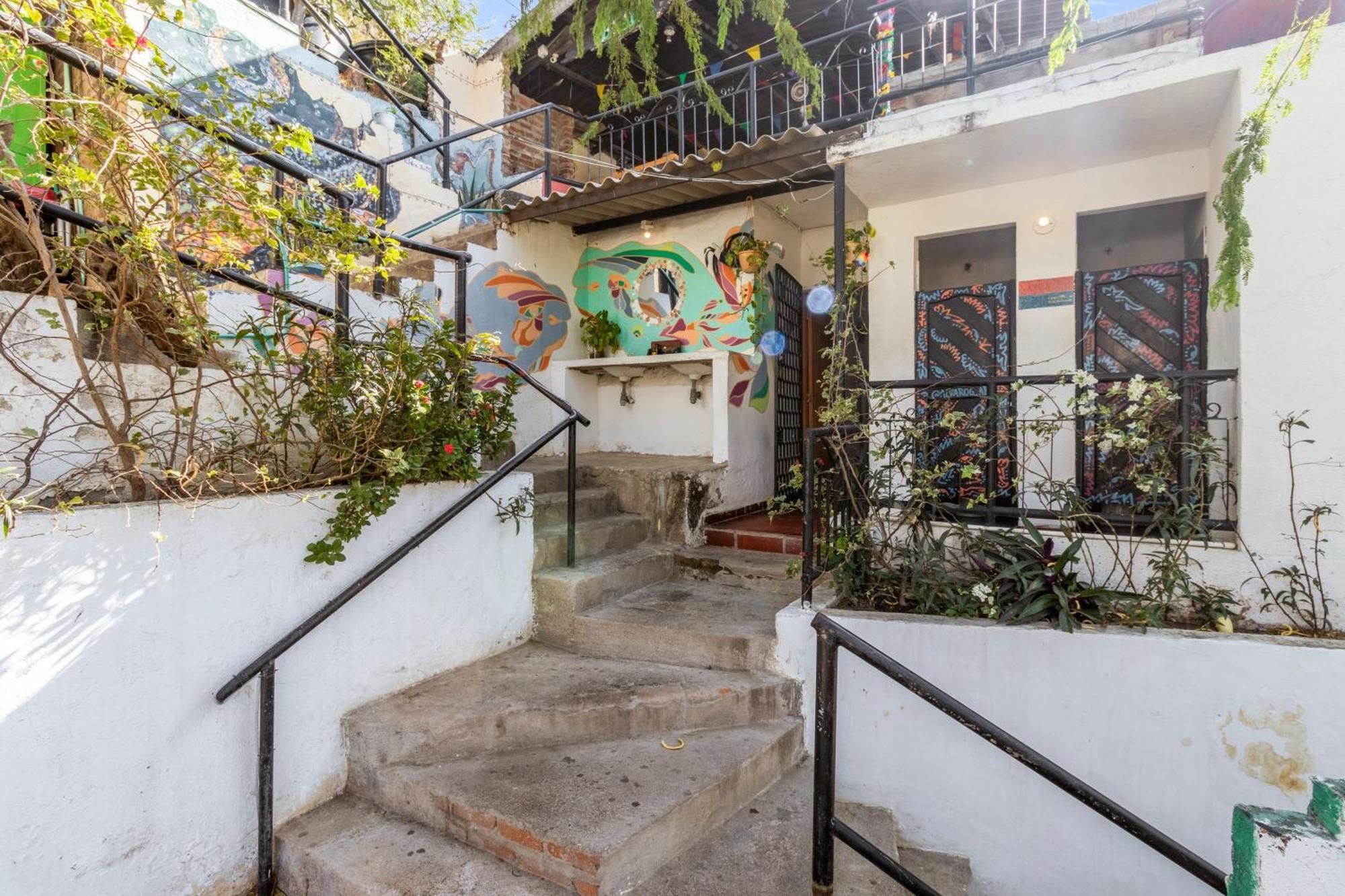Hotel Mirador De Таганга Экстерьер фото