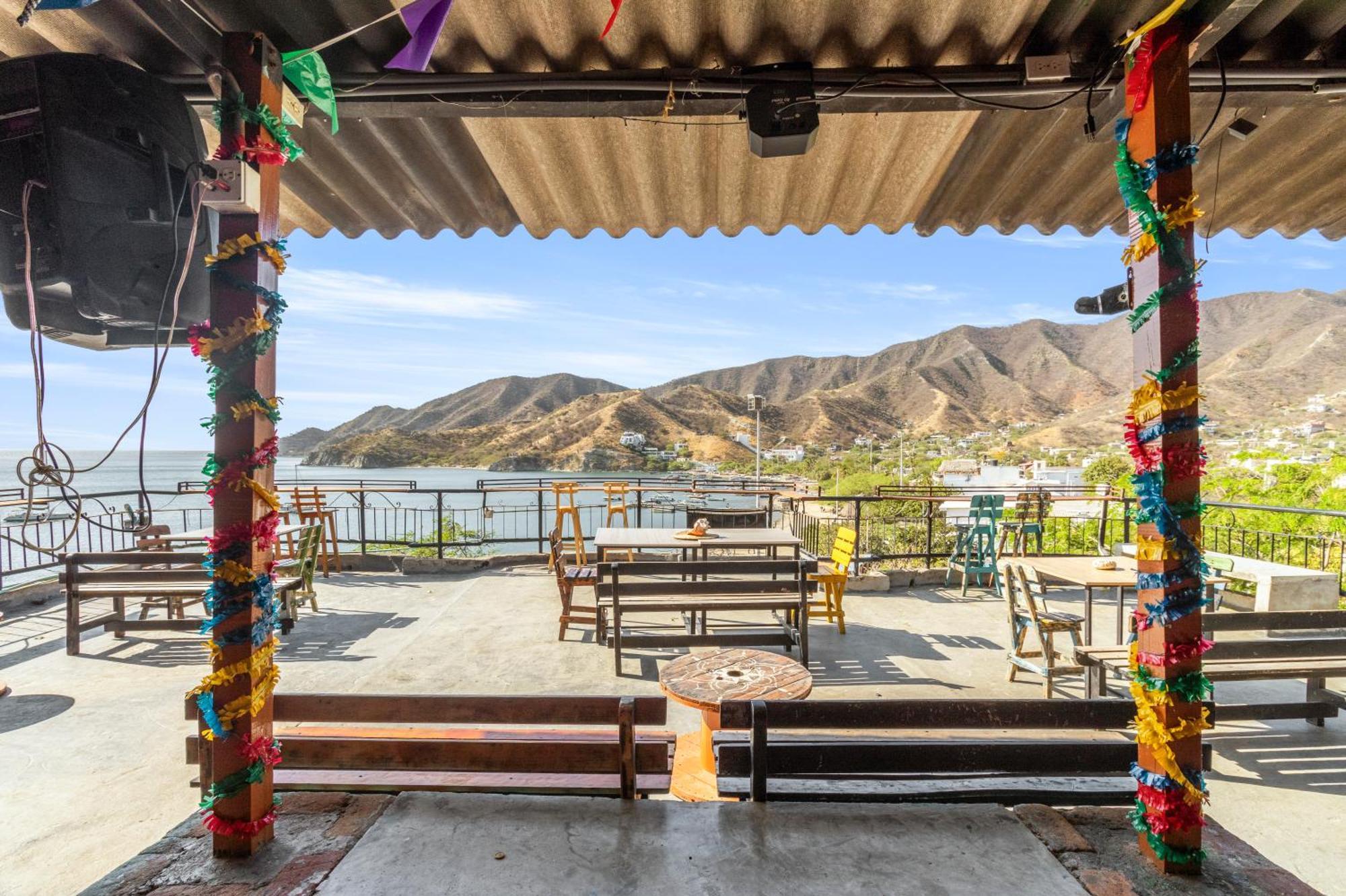 Hotel Mirador De Таганга Экстерьер фото