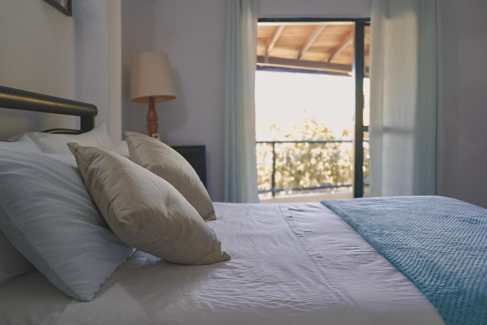 Hotel Mirador De Таганга Экстерьер фото